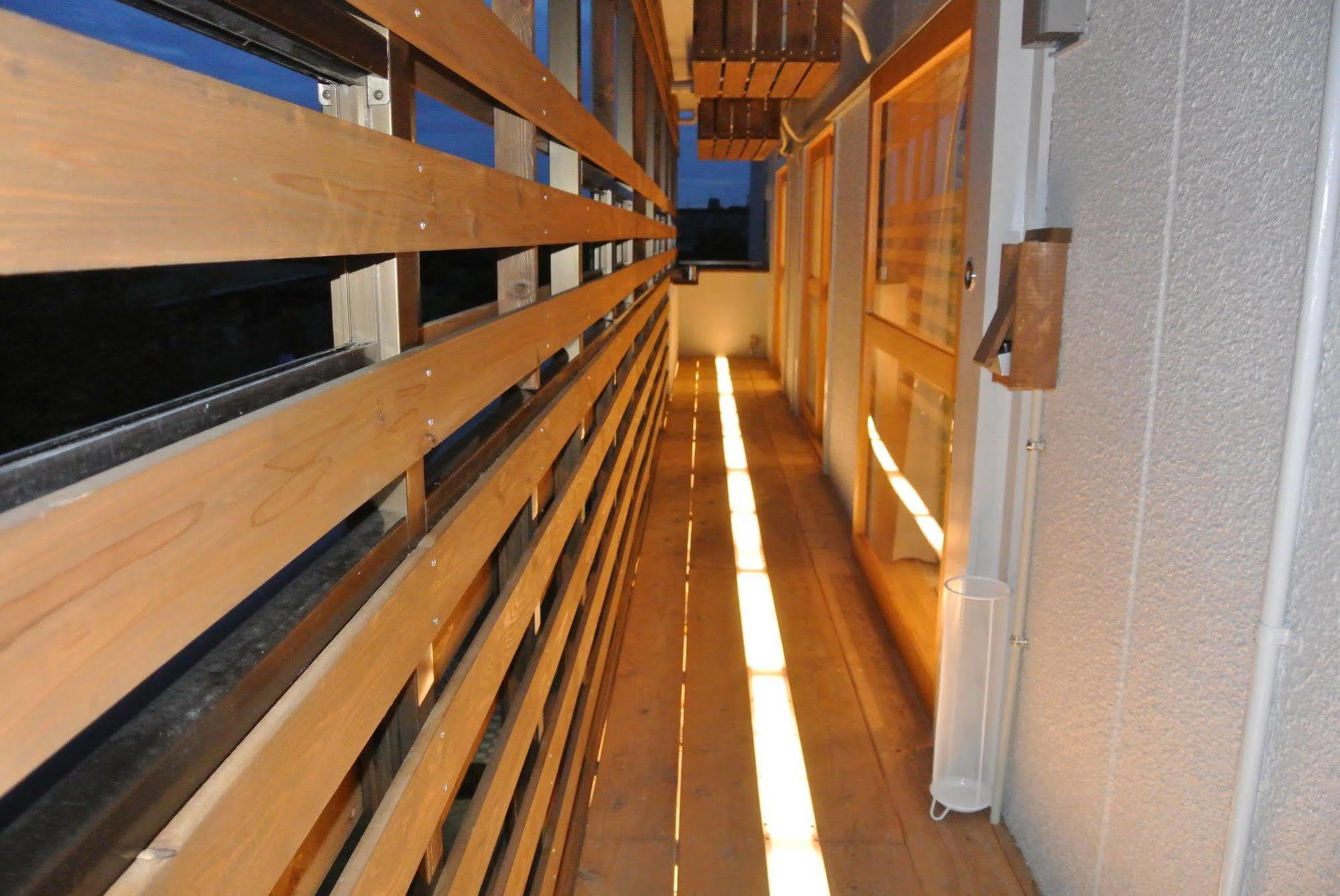 Backpackers Hotel Noosa Japan In Takatsuki Tonda Exterior foto