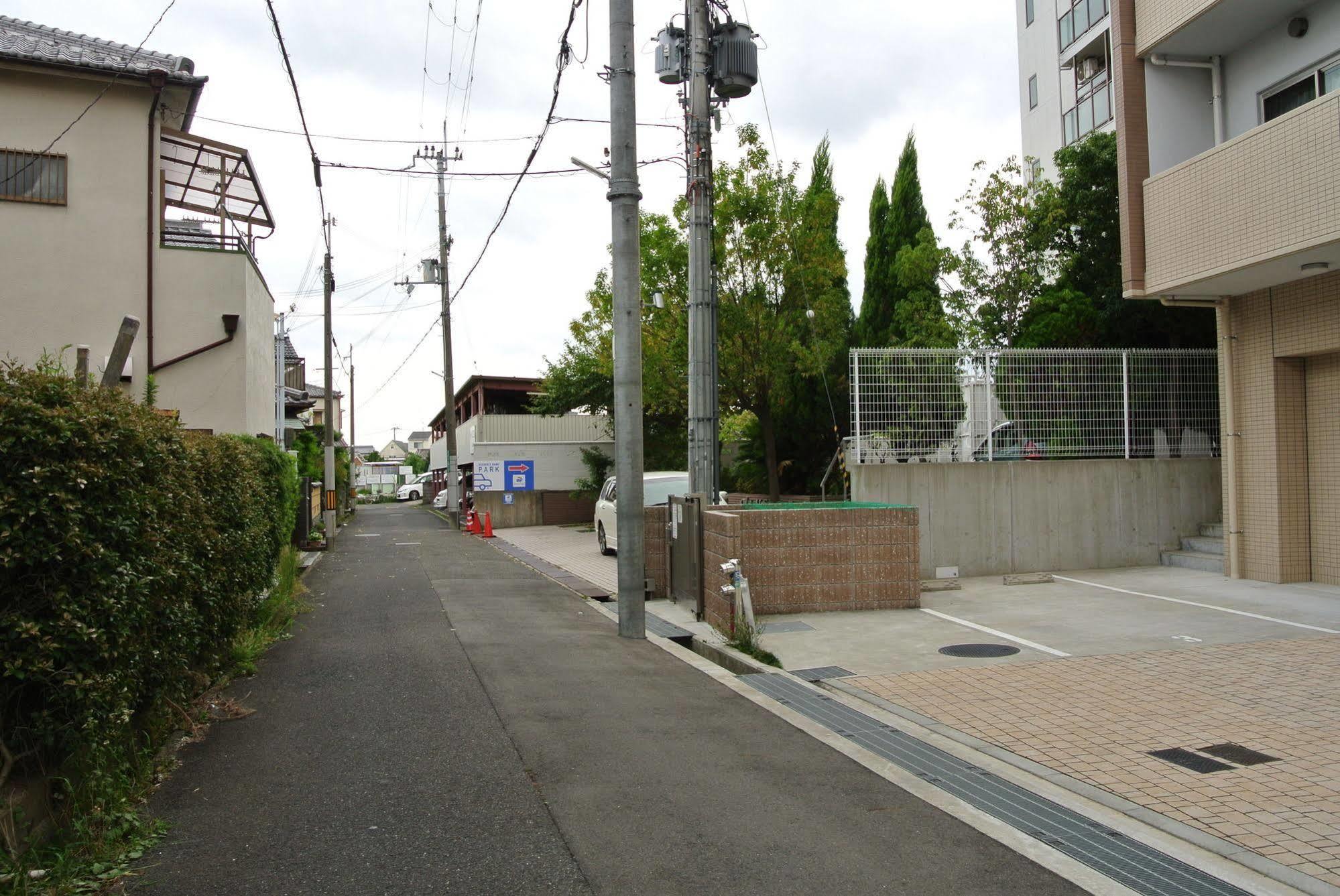 Backpackers Hotel Noosa Japan In Takatsuki Tonda Exterior foto