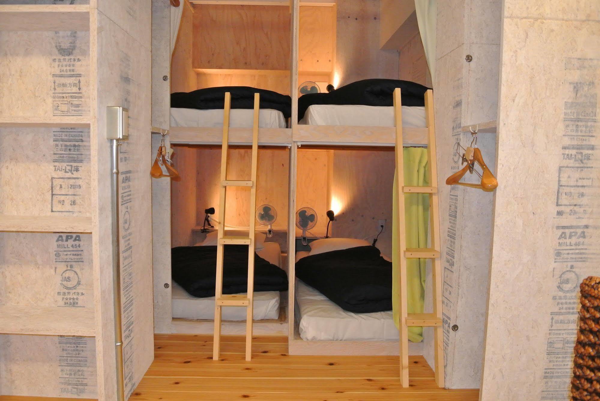 Backpackers Hotel Noosa Japan In Takatsuki Tonda Exterior foto