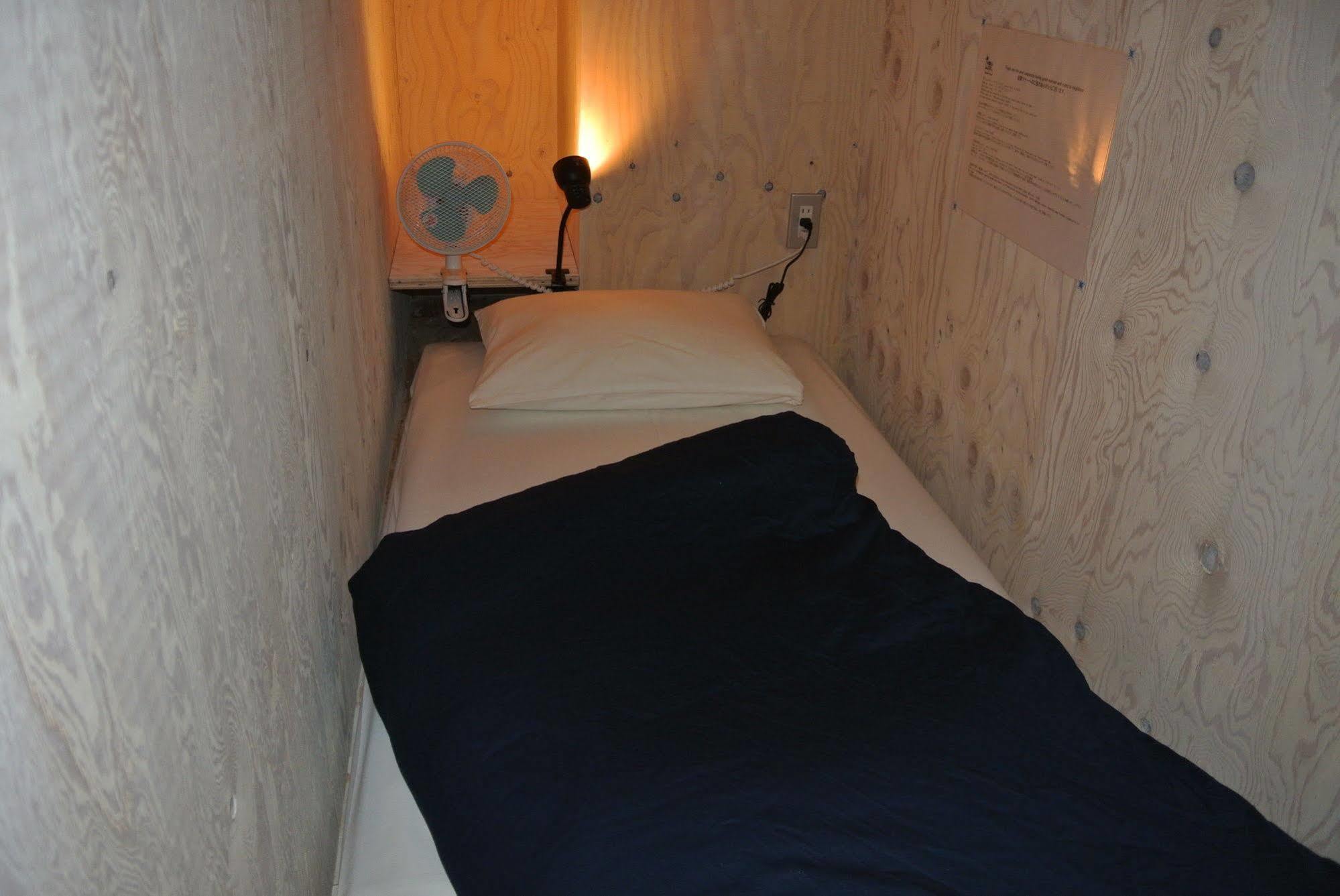 Backpackers Hotel Noosa Japan In Takatsuki Tonda Exterior foto
