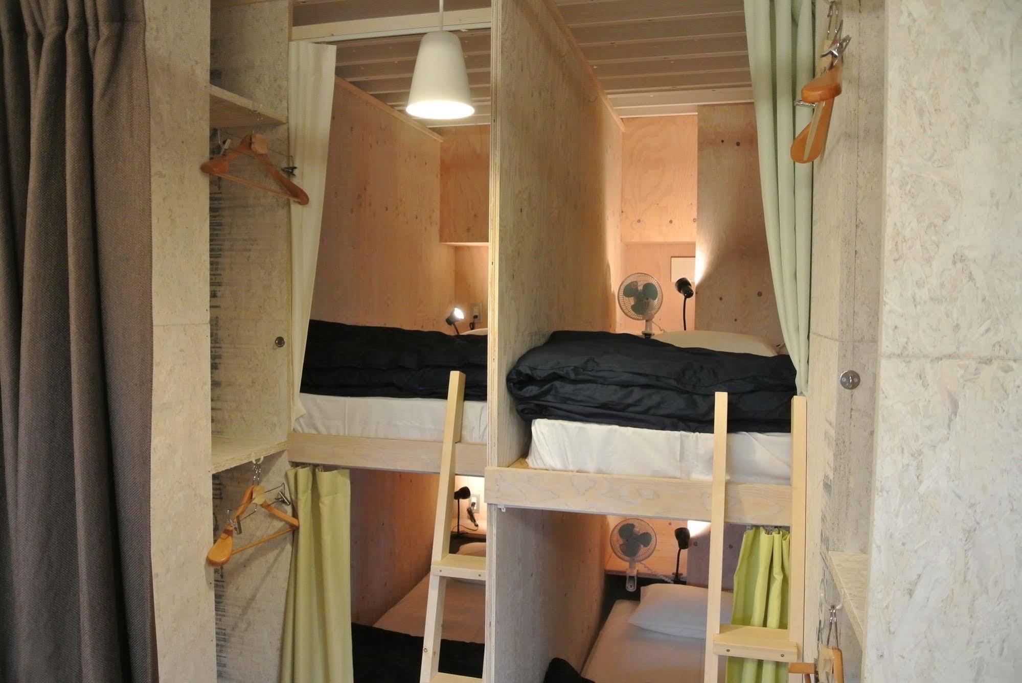 Backpackers Hotel Noosa Japan In Takatsuki Tonda Exterior foto