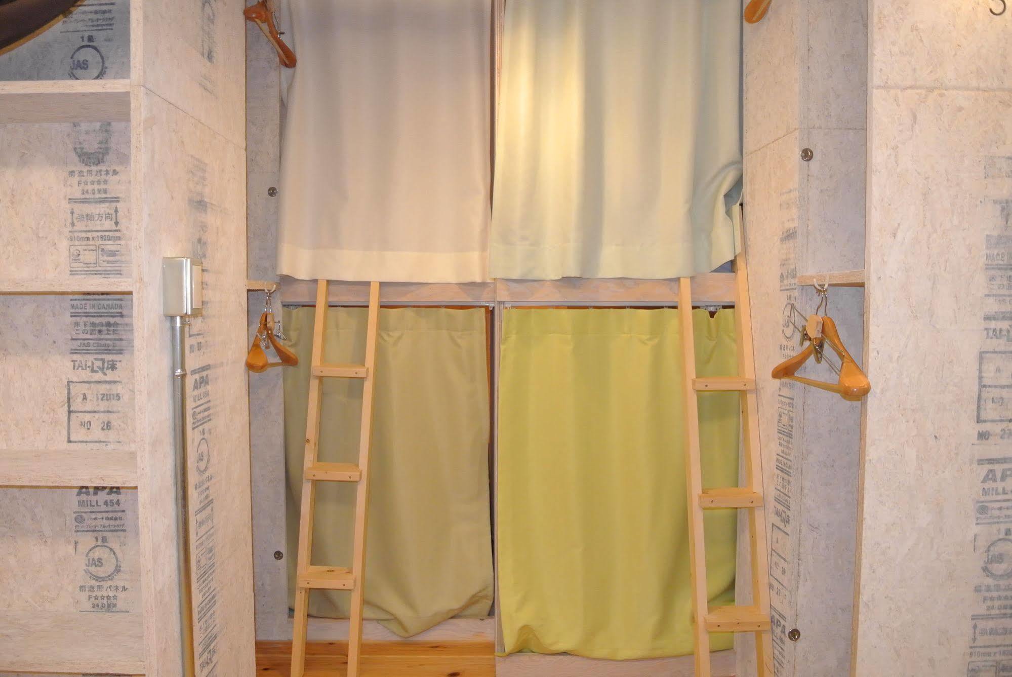 Backpackers Hotel Noosa Japan In Takatsuki Tonda Exterior foto